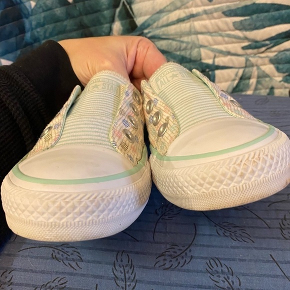 Converse Chuck Taylor all star slip polka dots and stripes lace less sneakers 7 - Picture 4 of 8